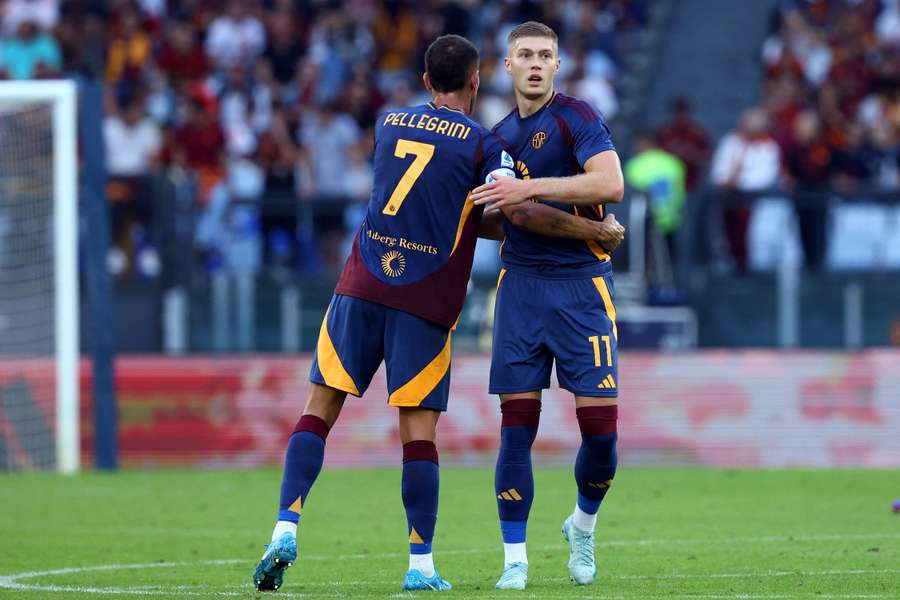 Lorenzo Pellegrini e Artem Dovbyk Lorenzo Pellegrini e Artem Dovbyk