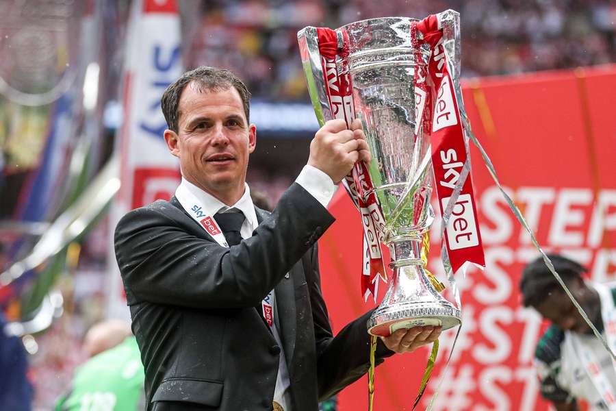 Le Bris full of pride ahead of leading Sunderland in Premier League