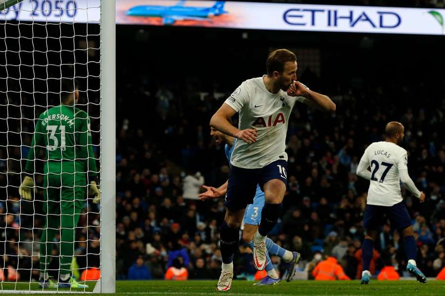 Harry Kane nadat hij de winnende 2-3 scoorde in de 92e minuut tegen City vorig seizoen