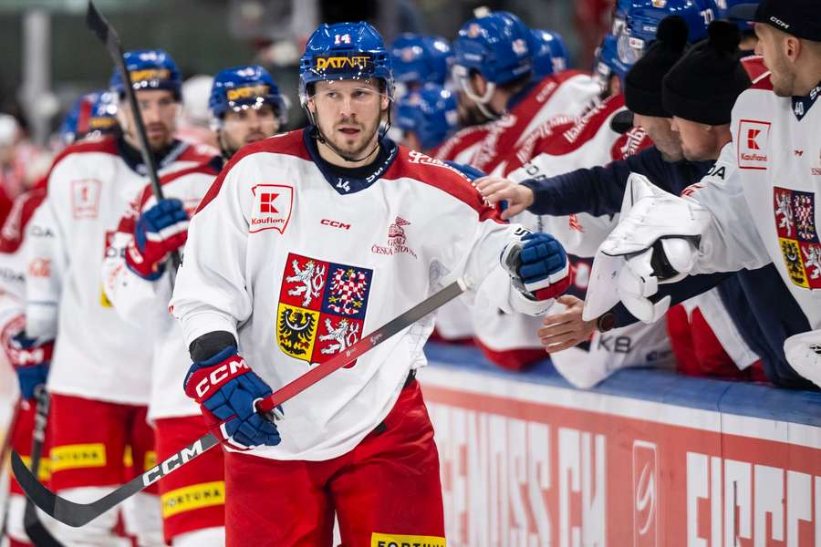 Filip Chlapík dal Švýcarsku dva góly. Filip Chlapík dal Švýcarsku dva góly.