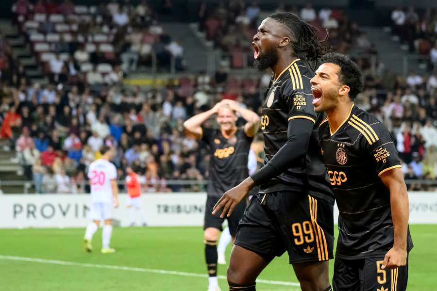 Arokodare determined to make impact after Wolves struggles