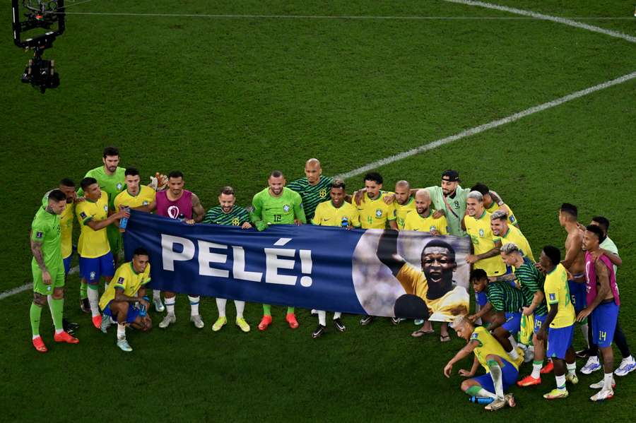 Brasil organiza campanha para adicionar adjetivo "Pelé" ao dicionário