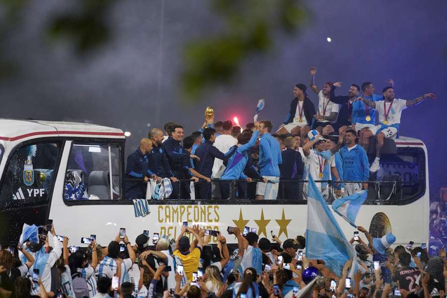 Argentina's heroes are welcomed home