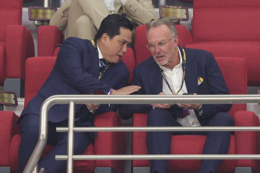 Rummenigge (r.) bei der WM 2022.