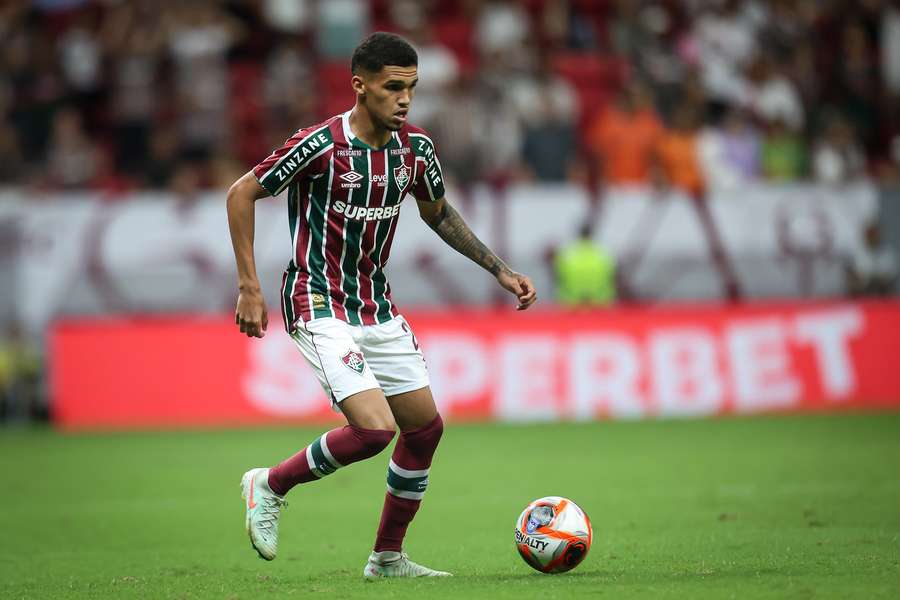 Riquelme Felipe sofreu lesão em treino do Fluminense Riquelme Felipe sofreu lesão em treino do Fluminense