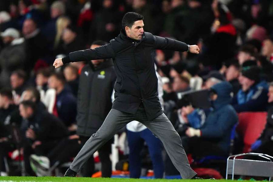 Reakcia Artetu počas zápasu s Brightonom.