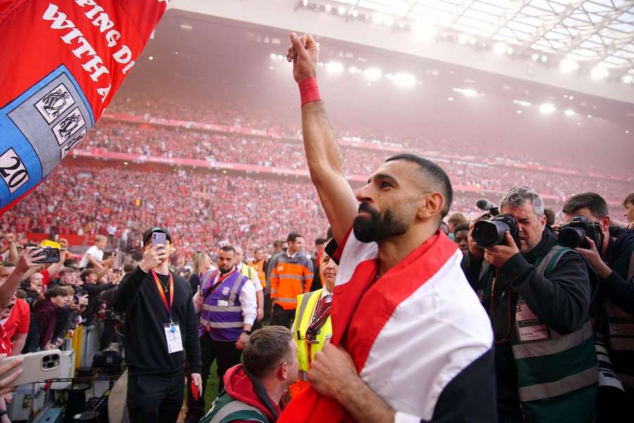 Salah tem mais dois anos de contrato com os Reds