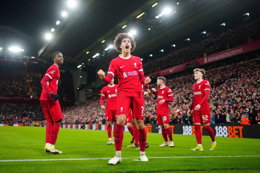 Liverpools unge cuphelte sprudler i ny pokalsejr
