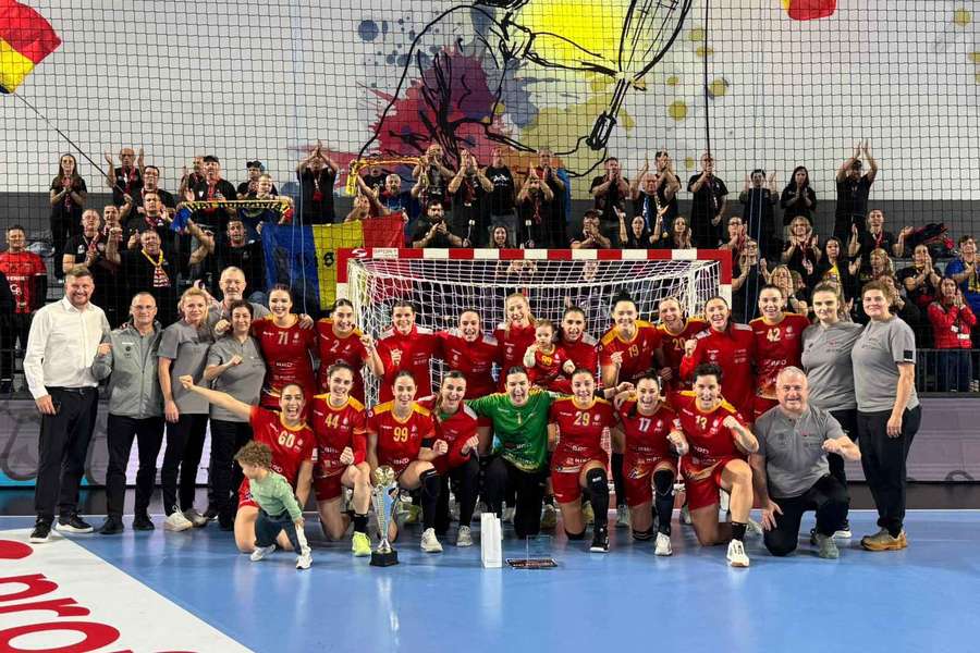 Echipa națională de handbal feminin a României
