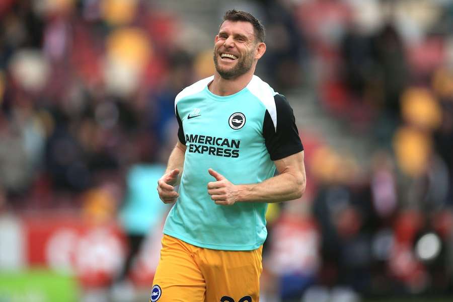 James Milner stellt den neuen PL-Rekord. James Milner stellt den neuen PL-Rekord.