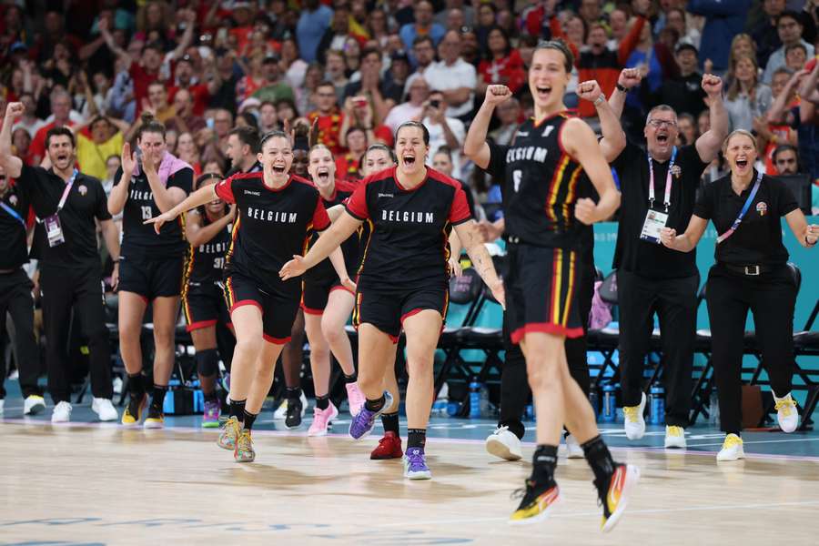 Bélgica celebra el pase a cuartos.