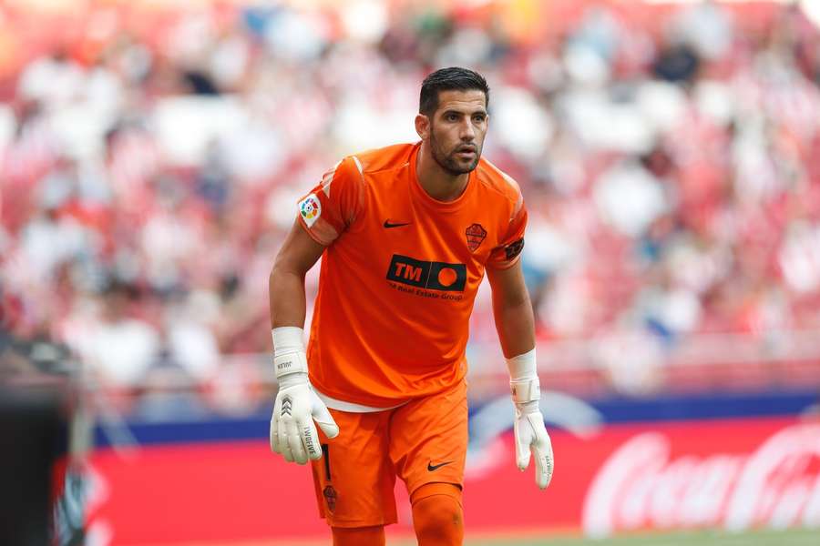 Kiko Casilla, con el Elche Kiko Casilla, con el Elche