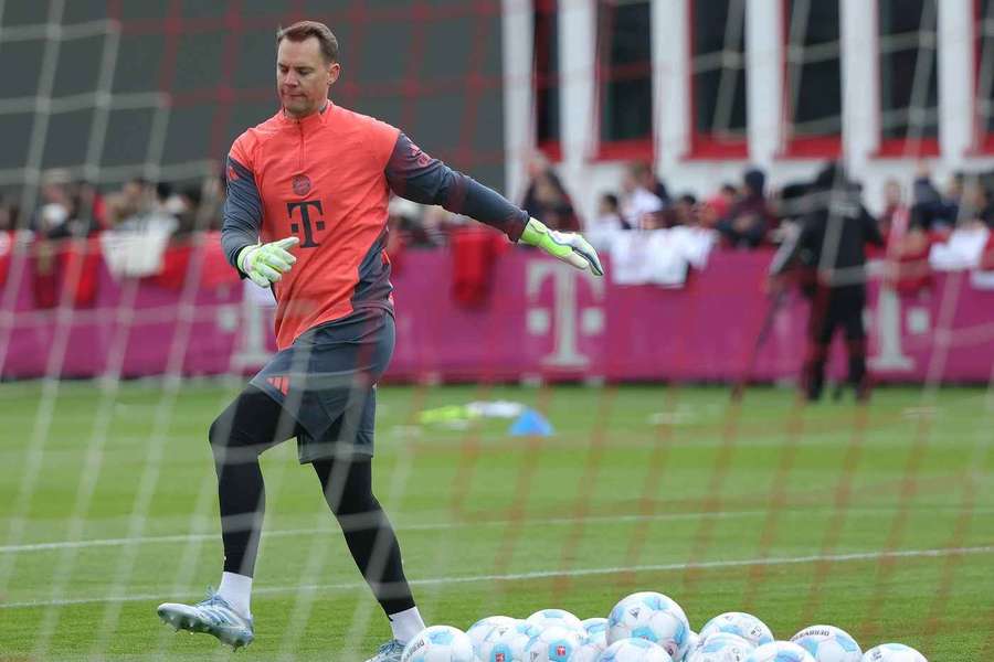Manuel Neuer revine în poarta echipei Bayern Munchen la meciul cu Borussia Moenchengladbach