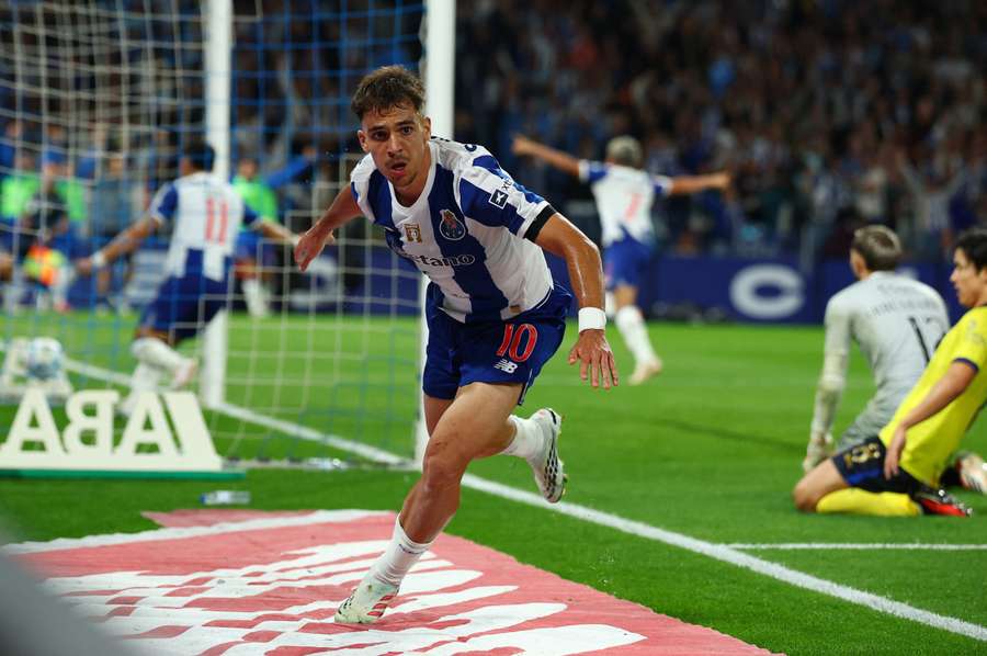 Gabri Veiga ao serviço do FC Porto Gabri Veiga ao serviço do FC Porto