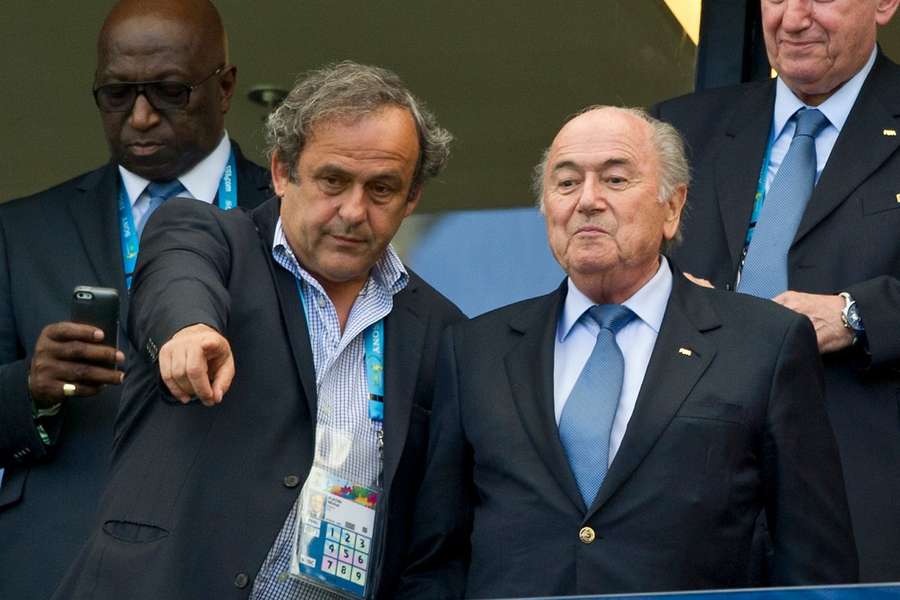 Michel Platini et Sepp Blatter en 2014. 