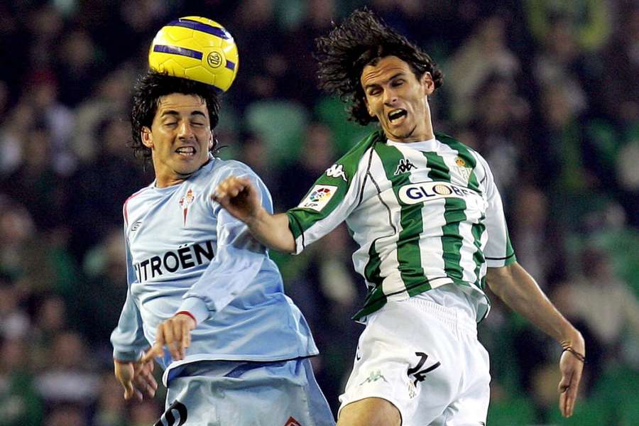 Javi Guerrero frente a Capi, num jogo Betis-Celta