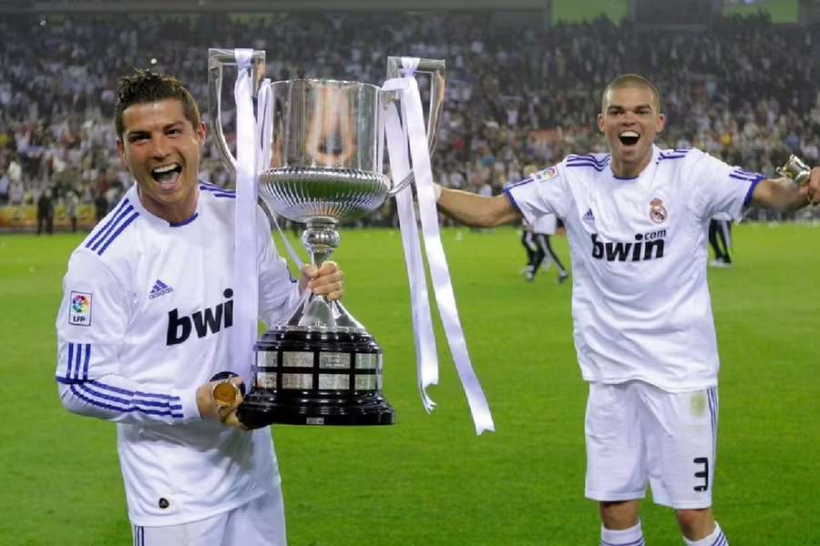 Ronaldo e Pepe venceram o troféu em 2011