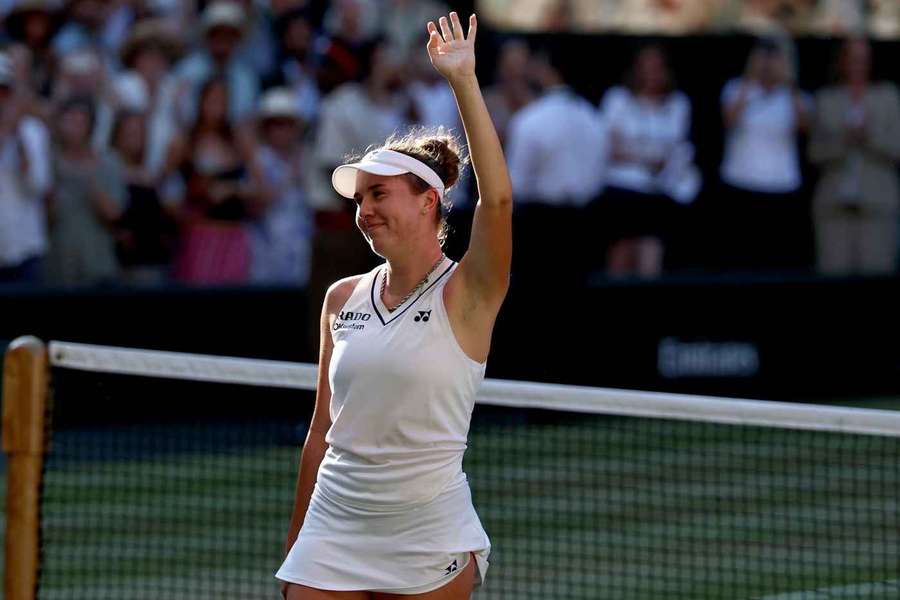 At just 21 years old, Linda Nosková became the Wimbledon champion. At just 21 years old, Linda Nosková became the Wimbledon champion.