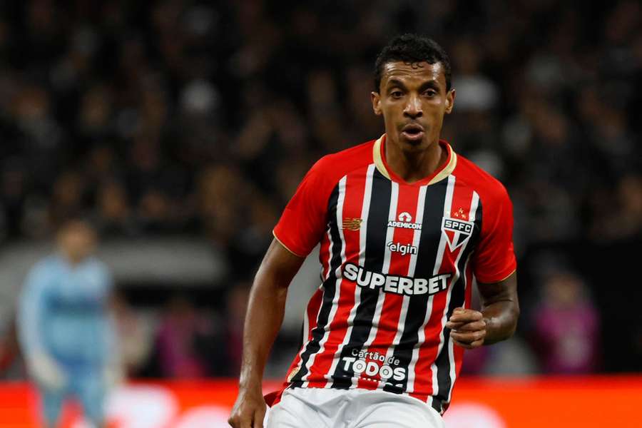 Mais um ano de Luiz Gustavo no futebol