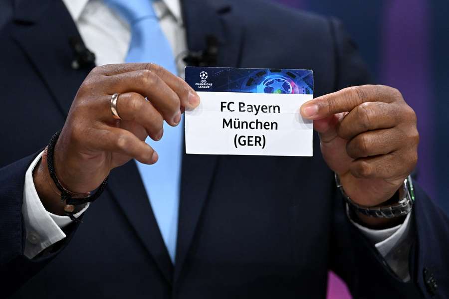 Der FC Bayern München bekommt es mit Lieblingsgegner FC Barcelona zu tun.