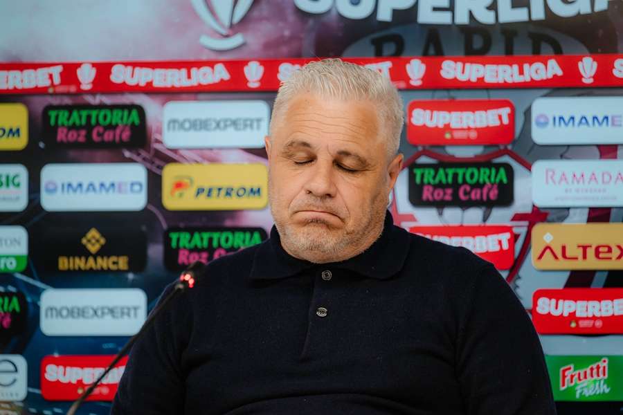 Conflict deschis între Șumudică și Angelescu: ”Şanse infime să rămân la Rapid”