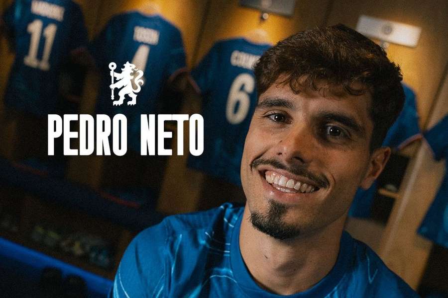 Chelsea confirme la signature de Pedro Neto.