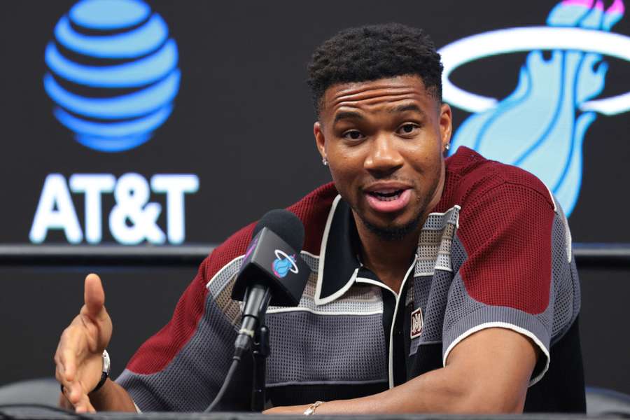 Giannis Antetokounmpo en conférence de presse, ce jeudi. Giannis Antetokounmpo en conférence de presse, ce jeudi.