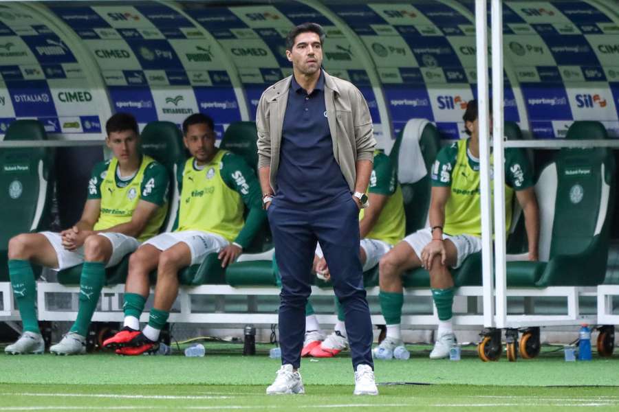 Abel Ferreira em empate contra o Internacional. Abel Ferreira em empate contra o Internacional.