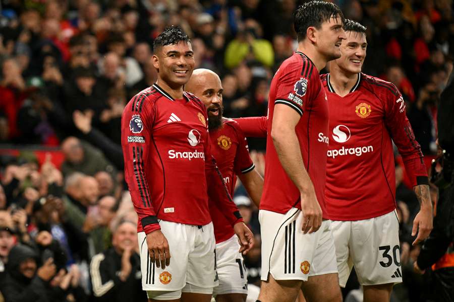 Casemiro foi expulso após receber o segundo amarelo ainda no primeiro tempo Casemiro foi expulso após receber o segundo amarelo ainda no primeiro tempo