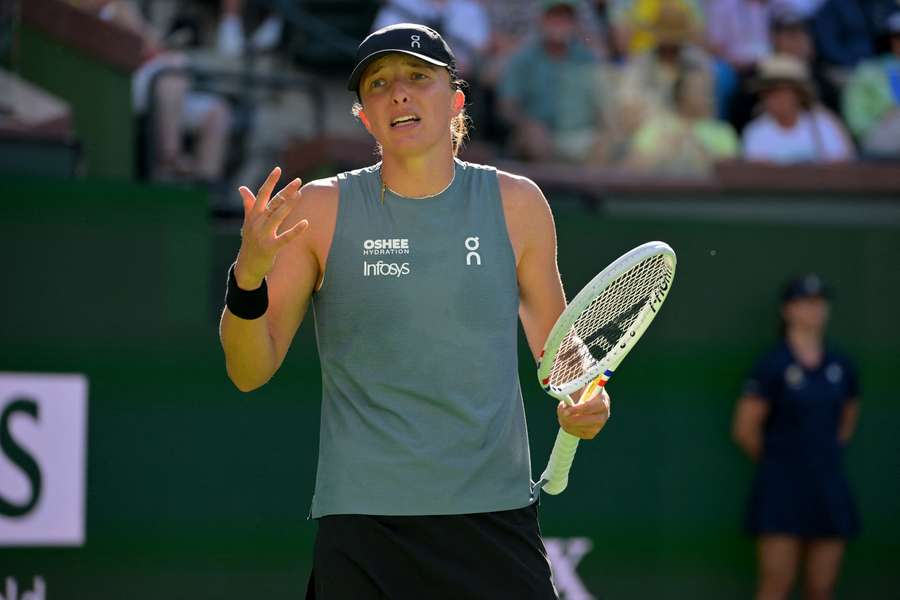 Tenis Flash: Sinner i Sabalenka wygrywają w Indian Wells. Świątek spadła w rankingu Tenis Flash: Sinner i Sabalenka wygrywają w Indian Wells. Świątek spadła w rankingu