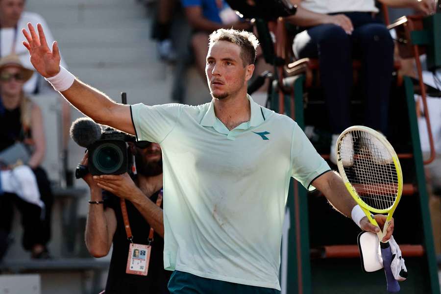 Struff schlug Bublik in vier Sätzen Struff schlug Bublik in vier Sätzen
