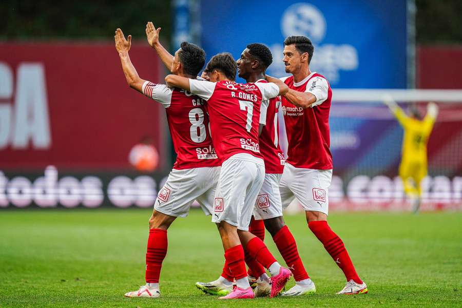 Minhotos tentam chegar à fase de grupos da Liga dos Campeões