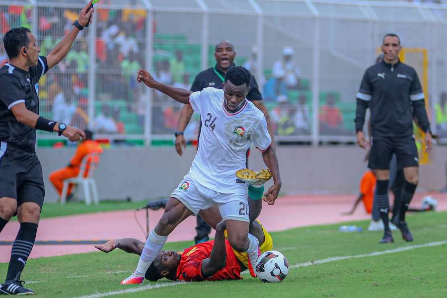 Kenya coach Benni McCarthy watching proceedings against Guinea Kenya coach Benni McCarthy watching proceedings against Guinea