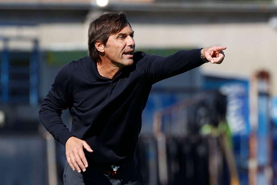 Conte bereidt zich voor op emotionele ontmoeting met Lecce