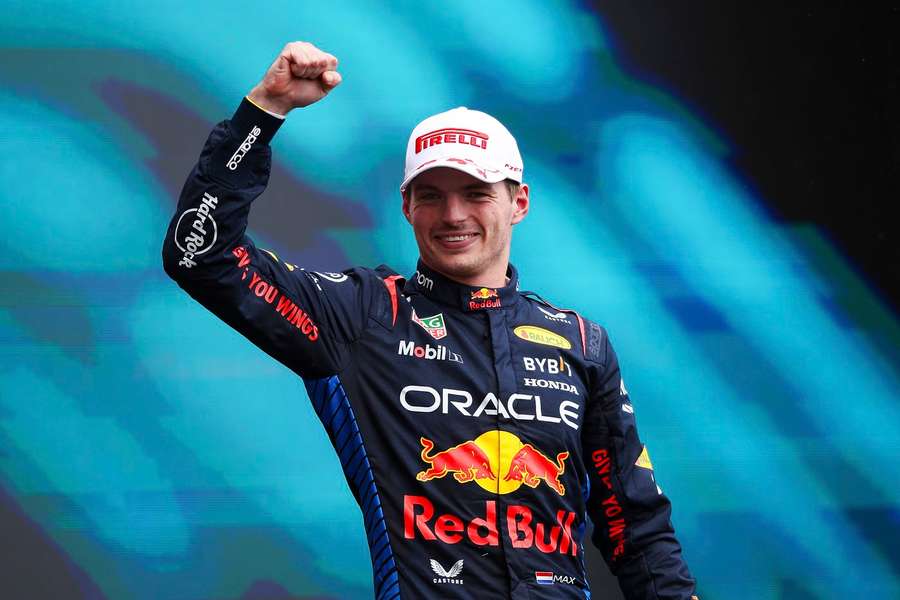Verstappen este din nou în fruntea lumii