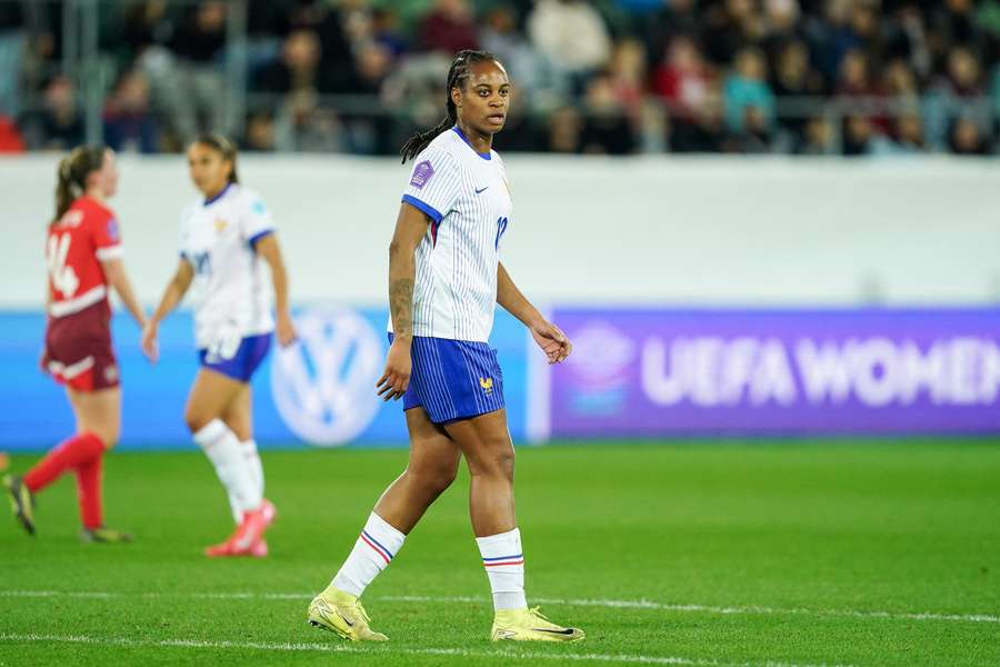 Marie-Antoinette Katoto com as Bleues