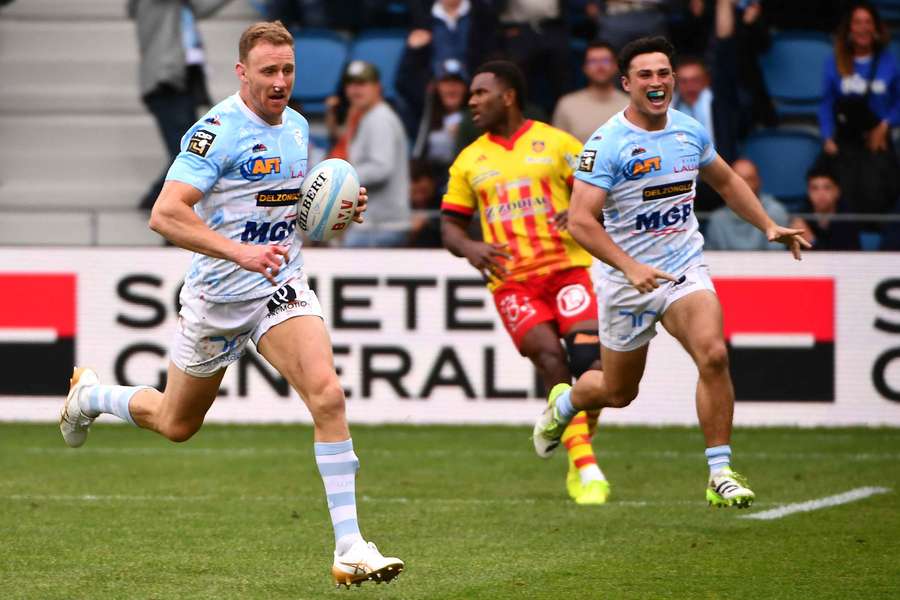 Reece Hodge scoring a try in French club rugby. Reece Hodge scoring a try in French club rugby.
