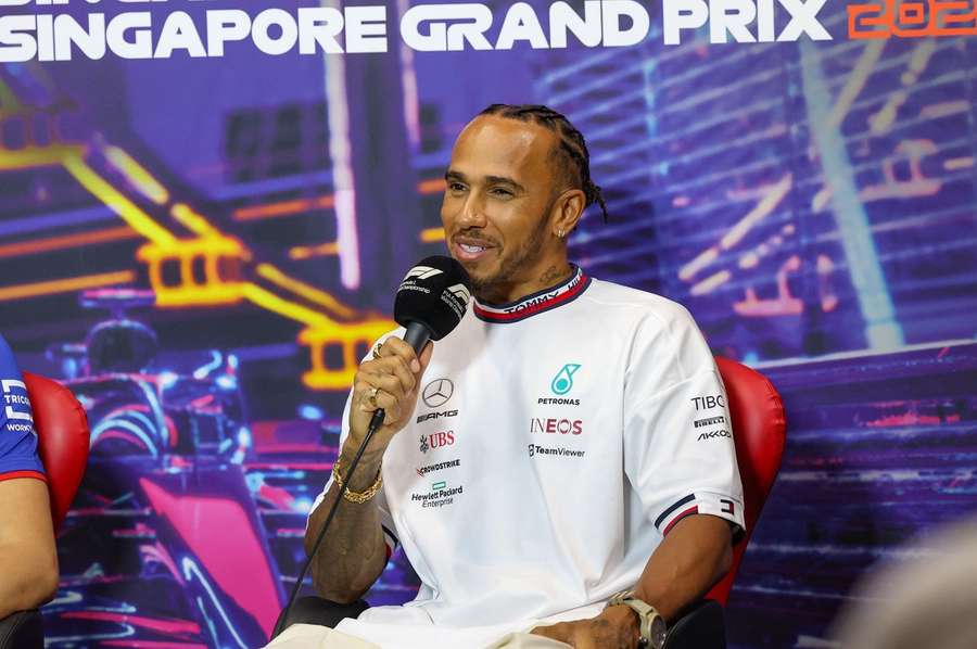 Hamilton musel na svoj druhý titul v F1 čakať šesť rokov. 
