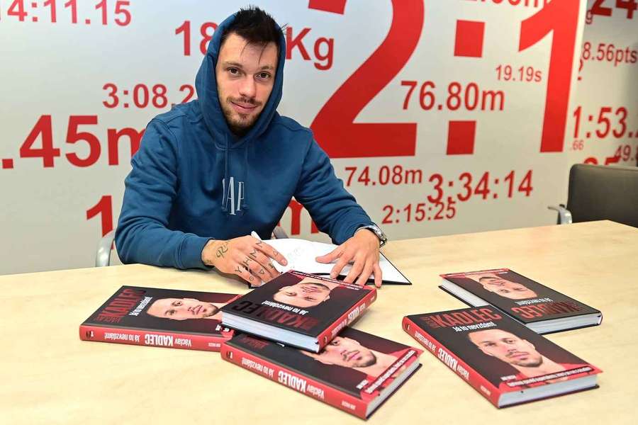 Kanonýr Václav Kadlec za rezervu Žižkova hrát nebude.