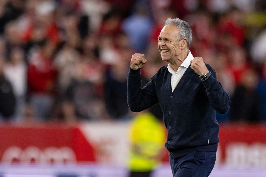 Caparrós, feliz tras la victoria ante Las Palmas.
