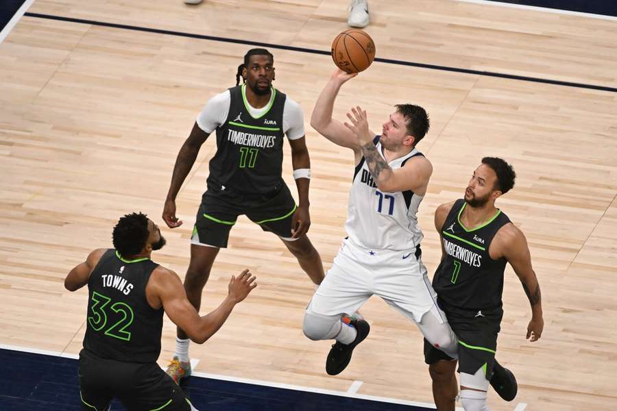 Luka Dončič se stal nejužitečnějším hráčem celé série.