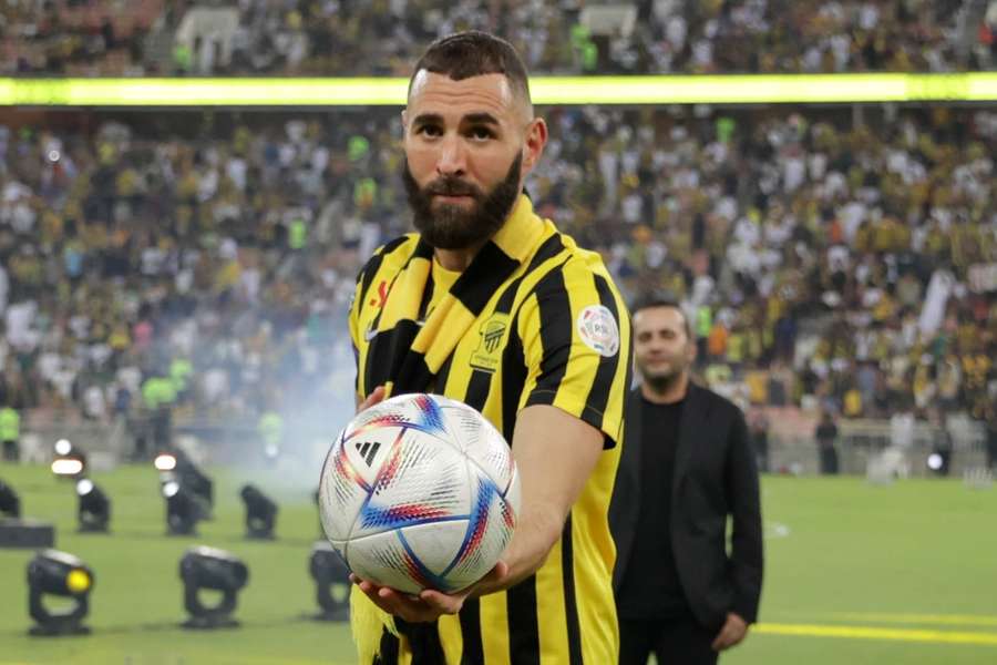 Benzema, na sua apresentação na Arábia Saudita, depois de ter deixado o Real Madrid 