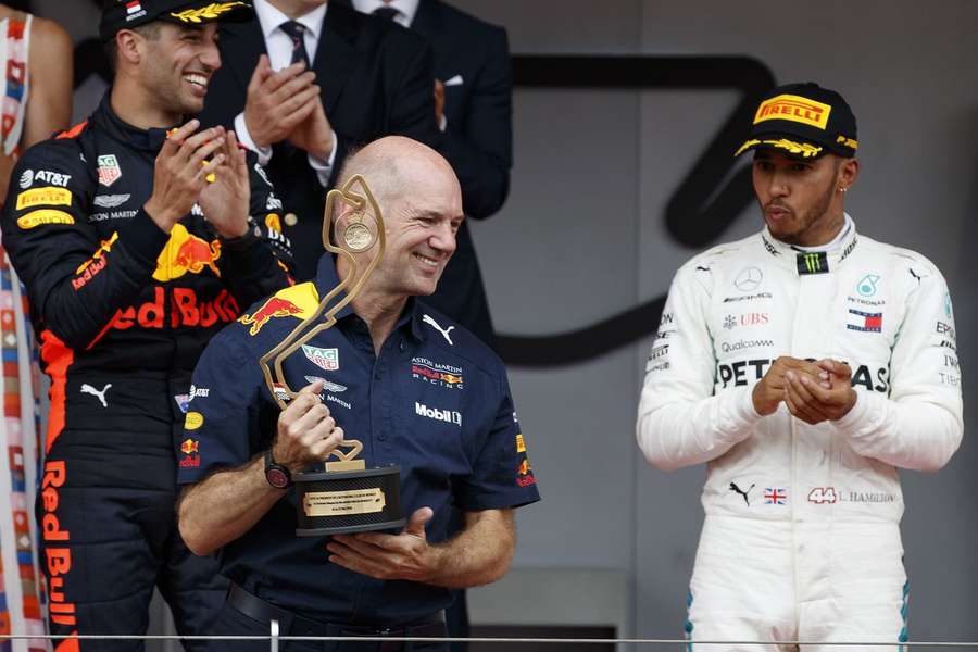 Chief technical officer Adrian Newey mocht in 2018 al eens de constructeurstrofee omhoog houden