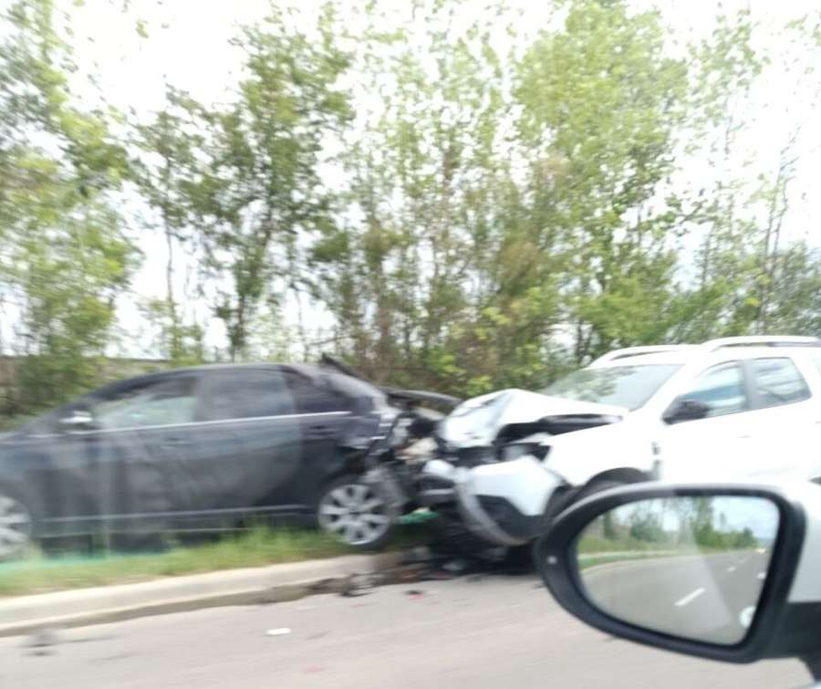 Imagine de la locul accidentului