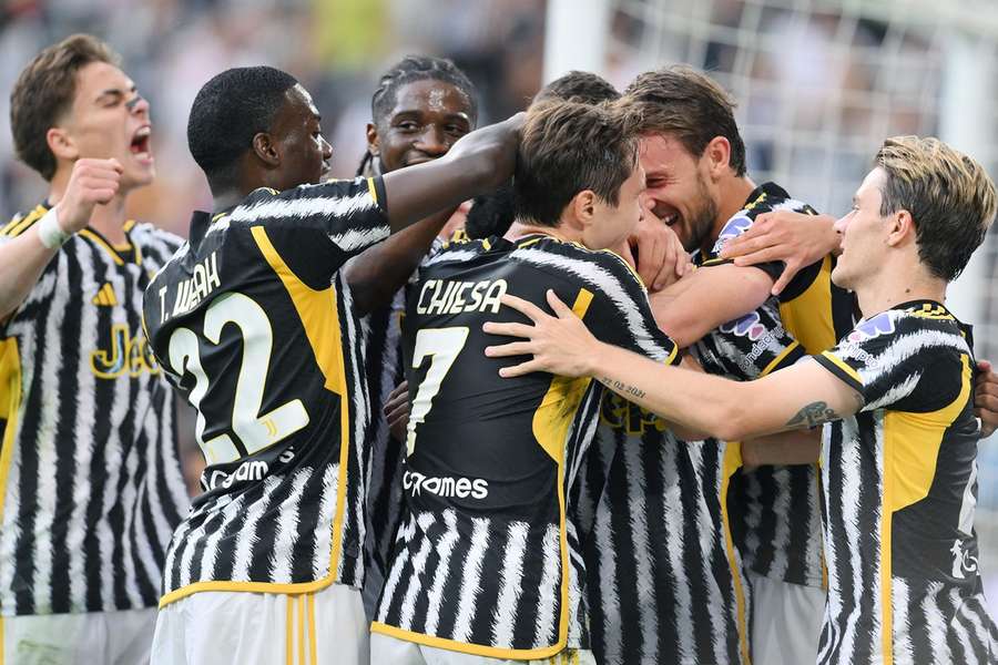 Juventus sluit seizoen af met zege in Turijn op Monza en passeert Bologna |  Flashscore.nl