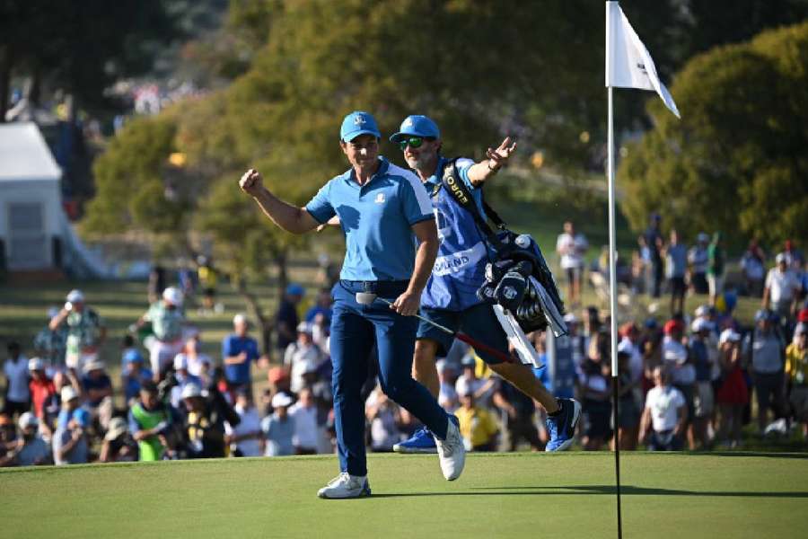 Viktor Hovland surpreende, a Europa confirma.