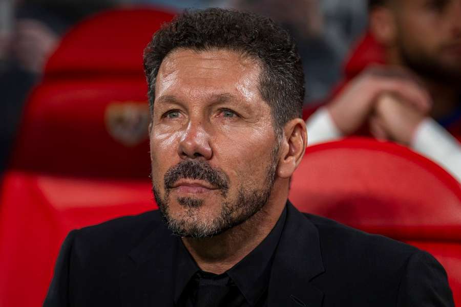 El Cholo op de bank