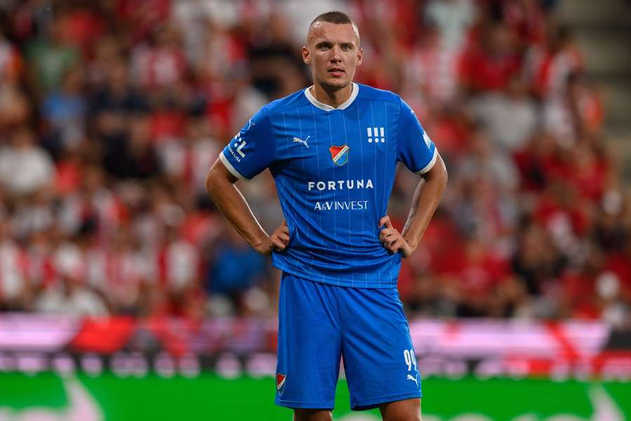 Rezerva Baníku Ostrava selhala v druholigové bitvě s Chrudimí, i když měla posily z první ligy. Rezerva Baníku Ostrava selhala v druholigové bitvě s Chrudimí, i když měla posily z první ligy.