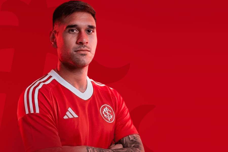 O meio-campista chega por empréstimo da Rússia