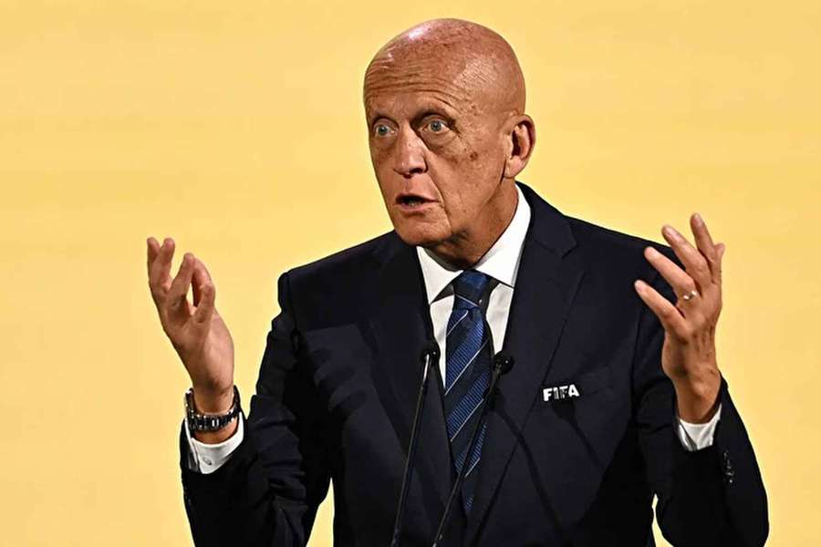 Bývalý rozhodčí Pierluigi Collina